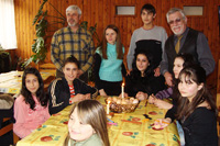 Ателие за изписване на великденски яйца