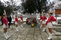 Поднасяне на цветя и венци в чест на руските освободители